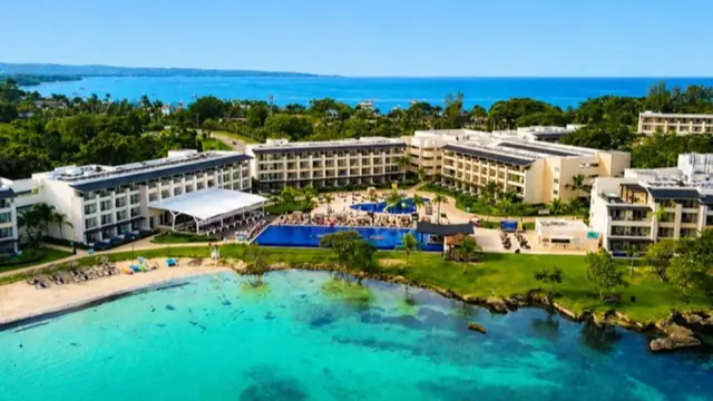 Royalton Reopens All Five Jamaica All-Inclusives After Hurricane Melissa, Rates From $302