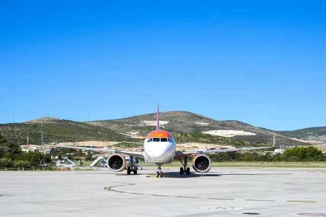 Split Airport Turns Terminal Into Gallery With New St. Jerome Exhibition