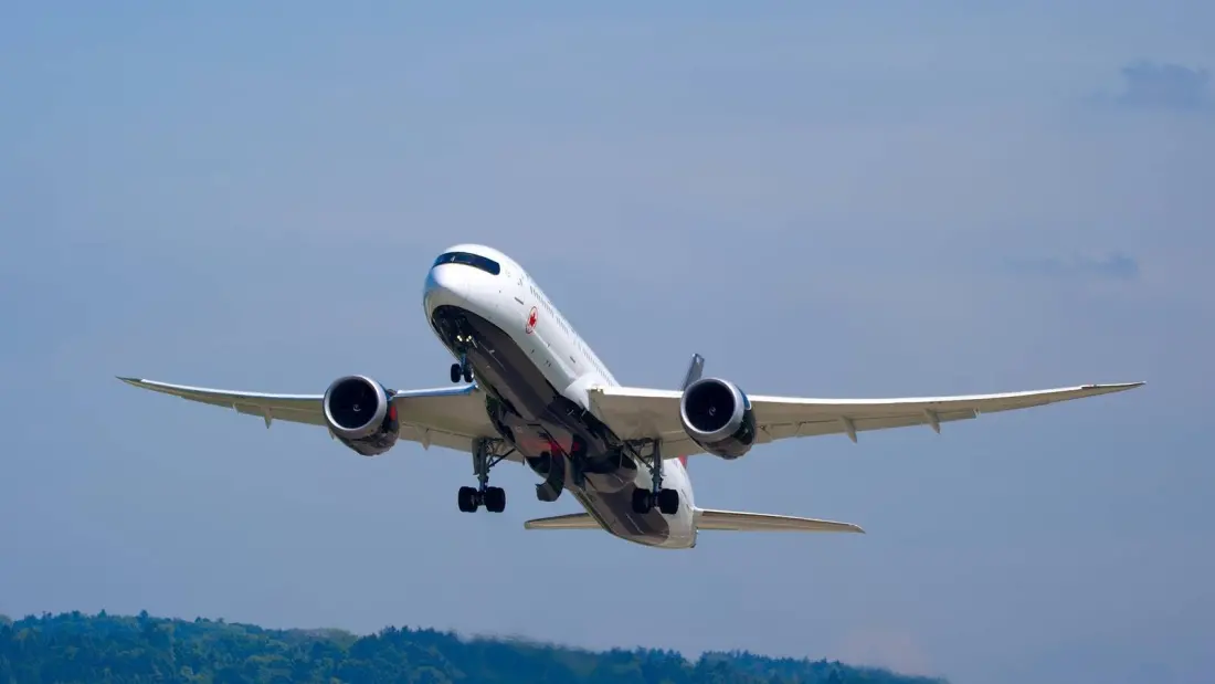 Air Canada Delays Toronto-Dubai Relaunch Again — Emirates Keeps Flying the Route Solo