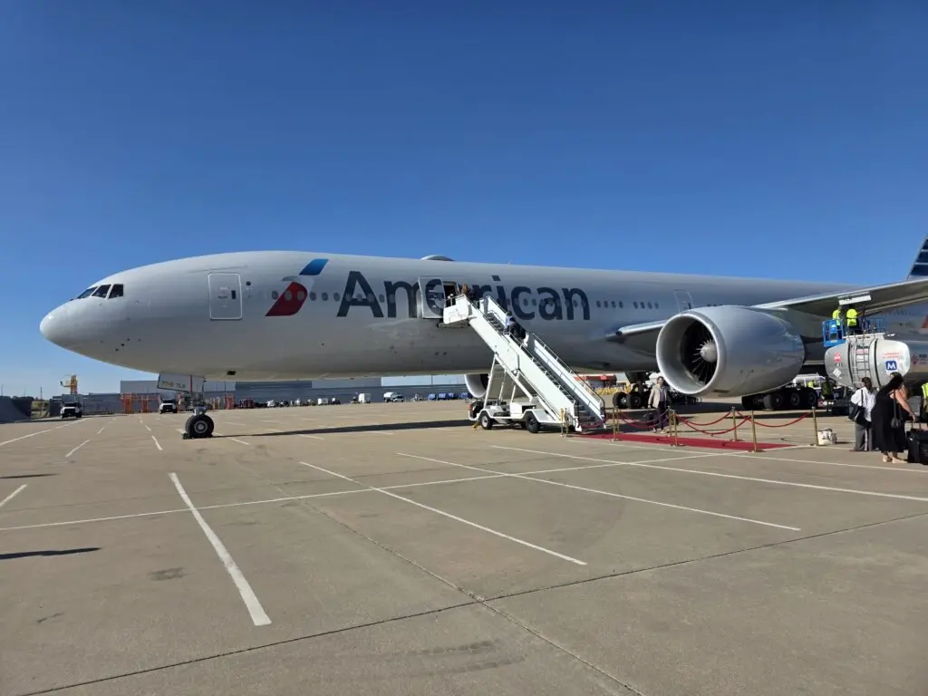 Oscar Munoz Thinks Alaska's CEO Is the Blueprint American Airlines Needs