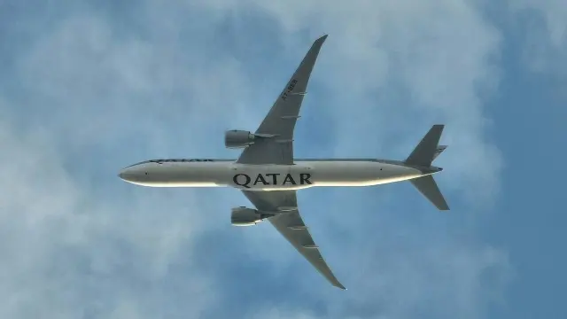 Qatar Airways deals worth knowing: promo codes, student discounts and free Avios in 2026