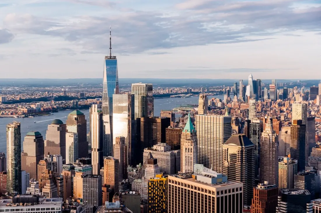 London or New York? Two Rivals Swap Cities for 48 Hours to Settle It