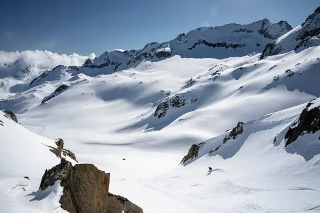 Why This Couple Swapped a Beach Honeymoon for Big-Mountain Freeriding in Engelberg