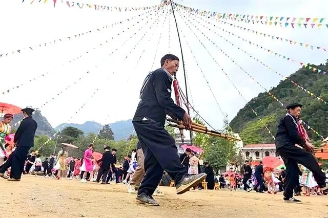 Điện Bien's Mông Ethnic Culture Festival: panpipes, street carnivals and mountain hospitality this October