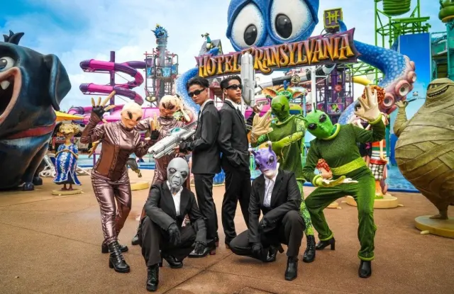 Aliens take over Bangkok's movie-theme water park this Halloween