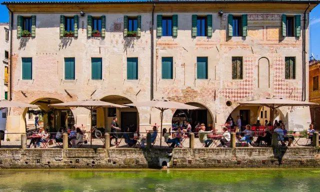 Ten Overdone European Hotspots - and Where to Go Instead