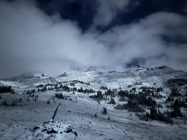 Late-Season Hiking on the PCT: Rescuers Save Hypothermic Hiker Near Goat Rocks