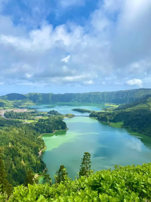 Ryanair's exit leaves Azores holiday rentals facing their worst year yet