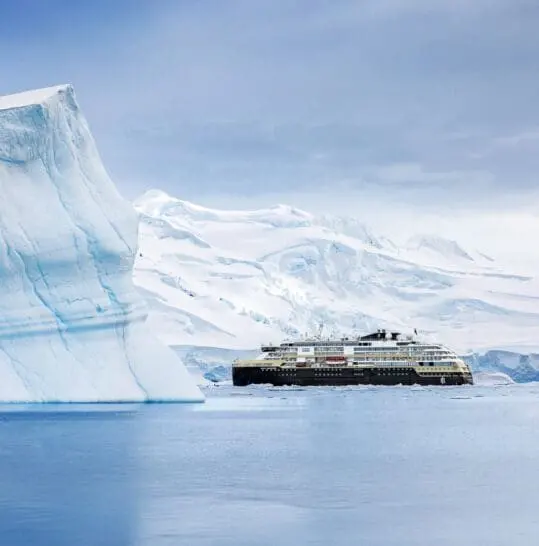 Late-November Antarctica Sailing Under $8,500: Inside a 12-Day Expedition Deal