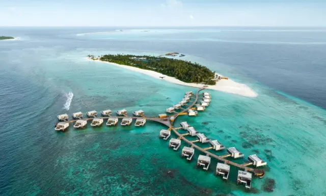 Alila Kothaifaru Maps Out a Golden Week of Dumplings, Hot Pot and Tea in the Maldives