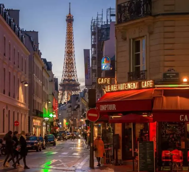 The Good Life France Podcast Returns with an Episode Devoted to Café Culture