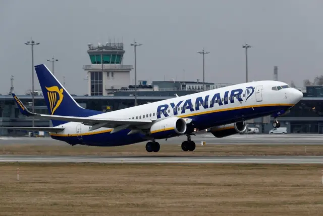 Mayday over Scotland: how a Ryanair flight nearly ran out of fuel during Storm Amy