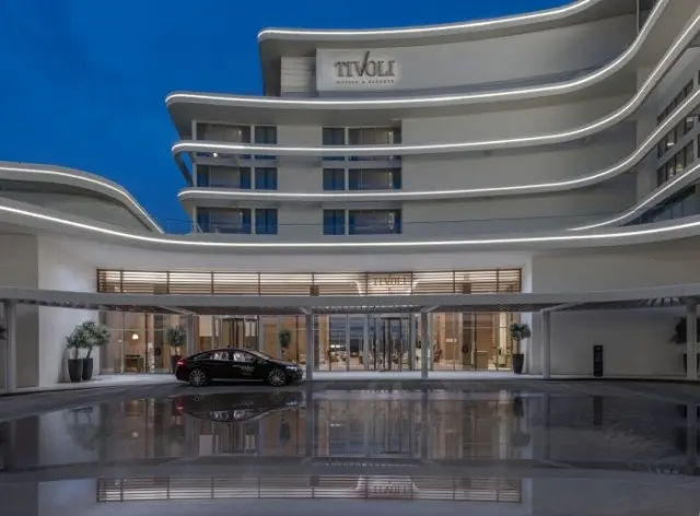 Tivoli Opens Golf-Side LA VIE Muscat Hotel With Muscat's First Anantara Spa and SEEN Rooftop