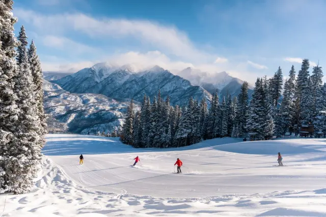 El Niño Winter Could Boost the Southwest's Power Pass - Who Should Actually Buy It