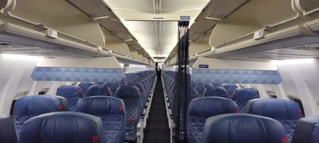 Delta's CEO Says Status Is Easy to Earn — But His Own Examples Don't Award Status