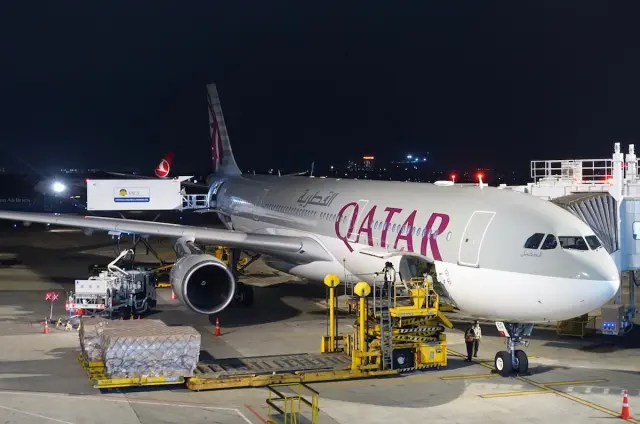 Qatar Airways Retires Its A330s and Keeps Fares Low as the Gulf Slump Bites