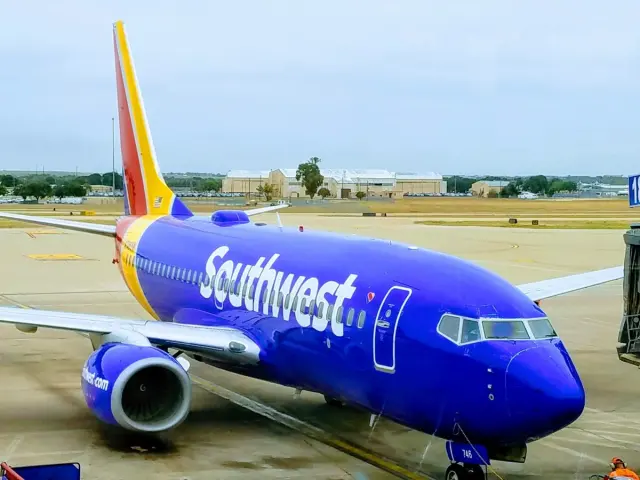 Southwest's new flight credits expire — and a $15 gift card trick reportedly fixes that
