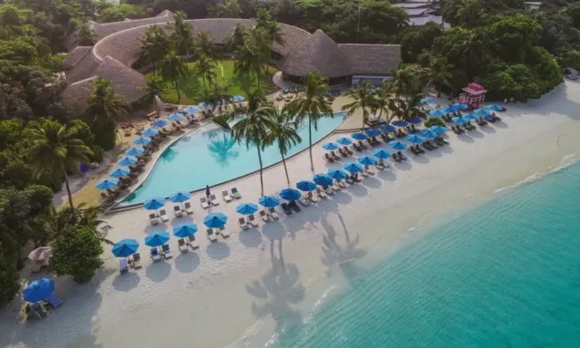 Ifuru Island marks its third birthday with a global fashion, dance and music mash-up