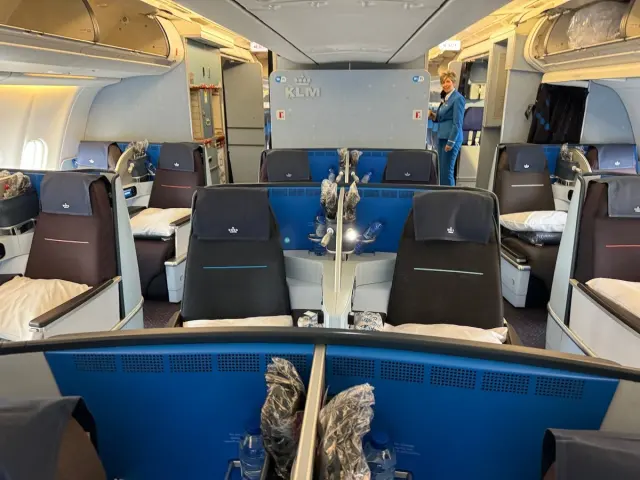 Downgraded to Economy on an 11-Hour Flight — This Airline's Response Won the Passenger Back