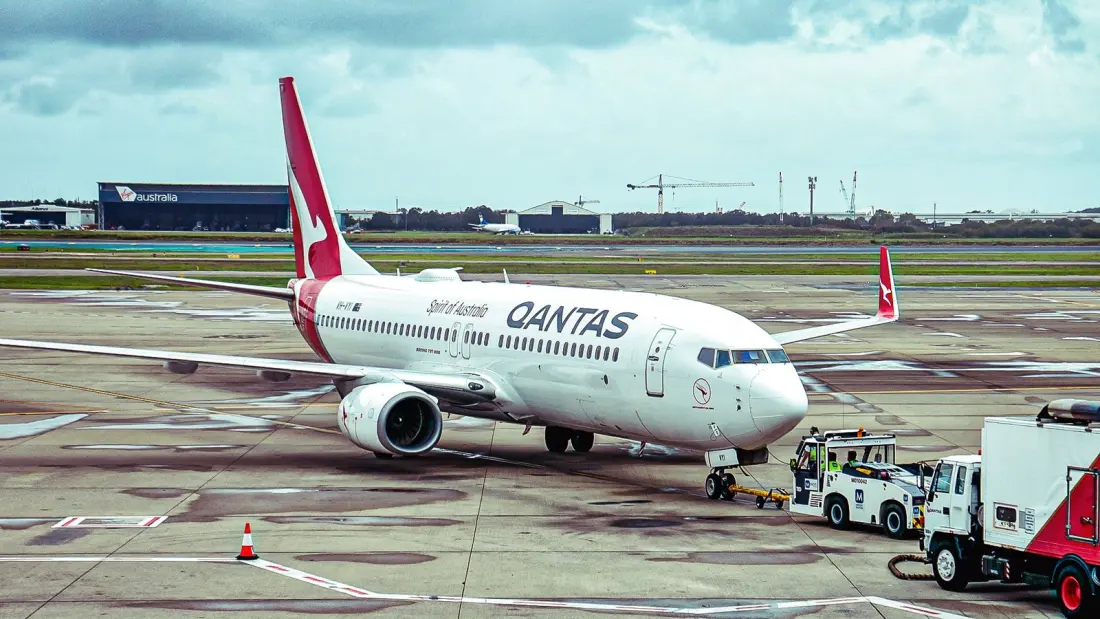 Qantas Is Retiring Its Boeing 737s Slowly So Pilots Don't Get Grounded