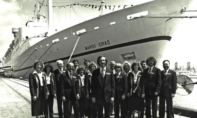 When Cruise Fares Came With Flights and Strangers Shared Your Cabin: Cruising in the 1970s